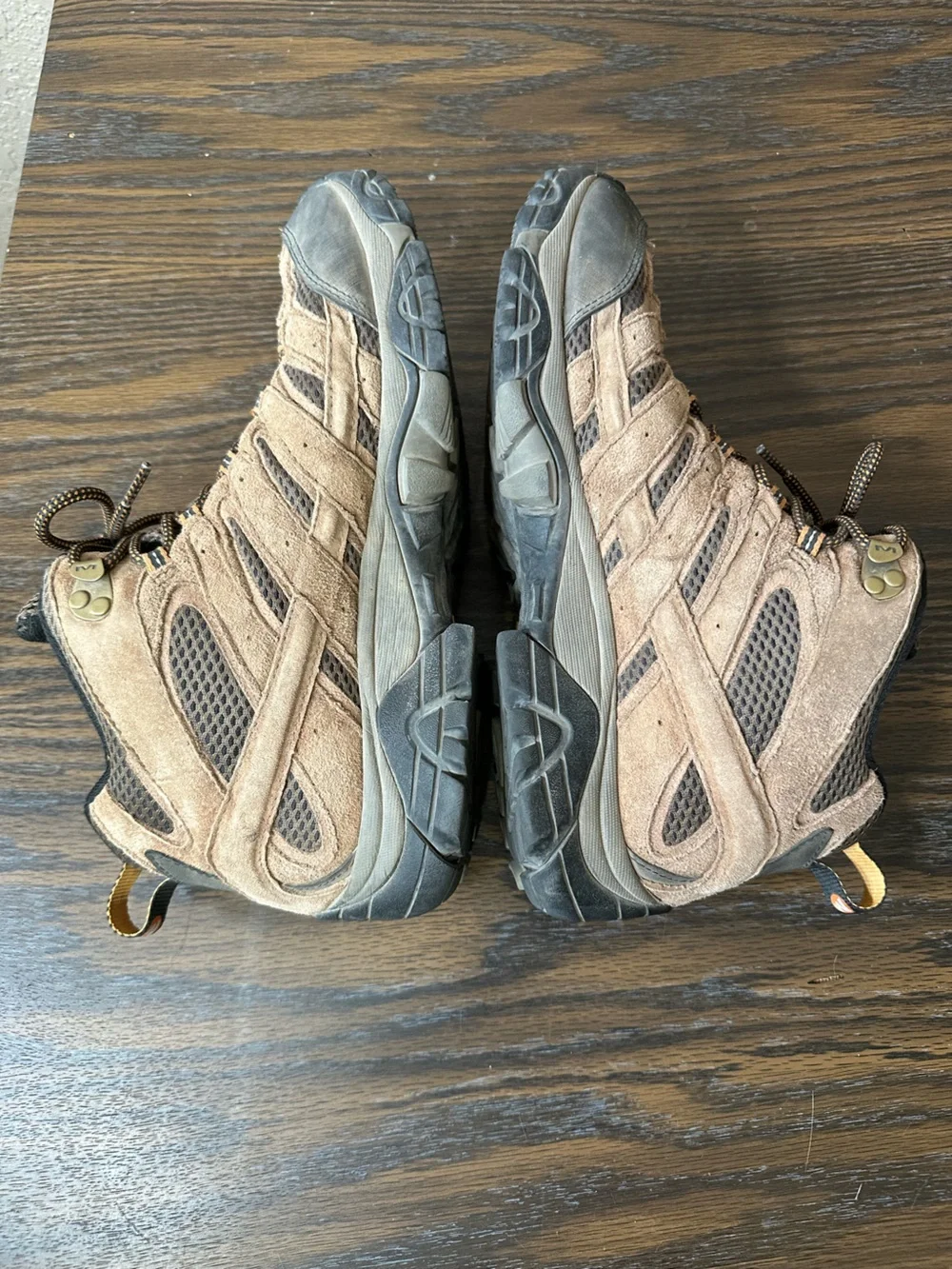 Merrell Men’s Moab 3 Hiking Boots Sz 10 J06051